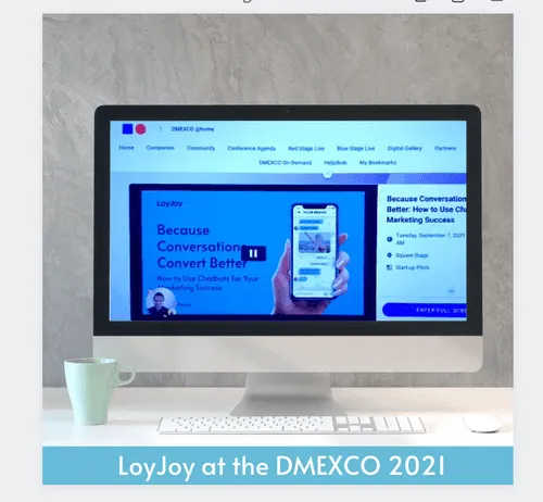 Ein Notebook mit einem geöffneten Tab des letztjährigen DMEXCO-Online-Events.